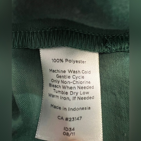 Talbots Silky Bateau Cap Sleeve Blouse Emerald Green 12P - Picture 4 of 6